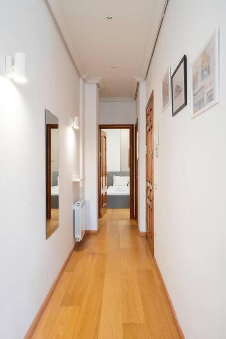 Flat In Barrio De Las Letras / Cervantes20 Madrid Bagian luar foto